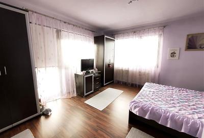 Casa cu 4 camere 2 bai curte spatioasa de inchiriat - 5