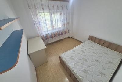 Apartament cu 3 camere în Nicolina