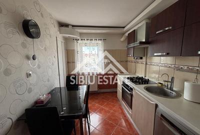 Apartament 3 camere de inchiriat Sibiu - 11