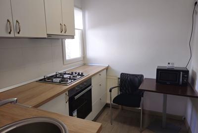 Casa finisata la curte comuna, 56 mp, 2 camere - zona Centrala - 7