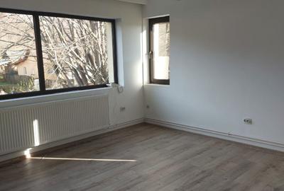 Vila Individuala - Piscina - Livada - Teren 1871 MP - 9