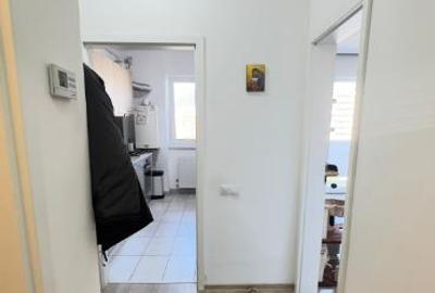 Garsoniea bloc nou, intrare Racadau, priveliste deosebita - 6