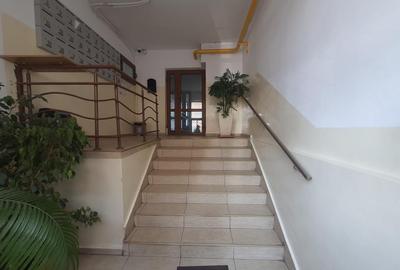 Garsonieră decomandată în Km 4-5