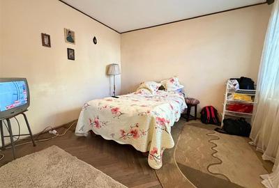 Apartament cu 2 camere nedecomandat în Podu Roș