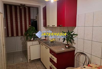 Apartament 3 camere decomandat de inchiriat Alba Iulia zona Centru - 5