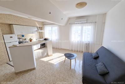 Apartament cu 3 camere semidecomandat în Drumul Taberei