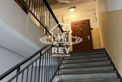Apartament 4 camere decomandate 4 balcoane etaj 1 Str. Bâlea/Sibiu - 13