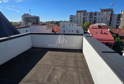 Apartament cu 4 camere decomandat în 7 Noiembrie