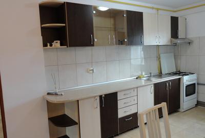 Apartament cu 2 camere separate, str.Muncitorilor - 5
