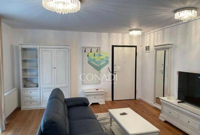 Apartament cu 4 camere decomandat, mobilat în Băneasa