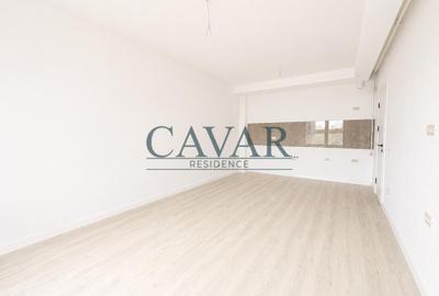 Apartament cu 3 camere decomandat, mobilat în Metalurgiei