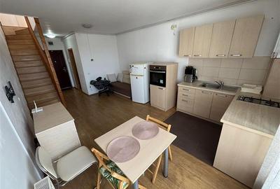 Apartament cu 2 camere decomandat în 7 Noiembrie