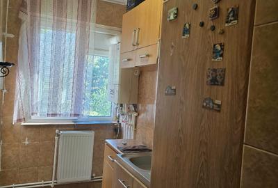 Dorally Km 4-5 -Complex, apartament 3 camere, de inchiriat ,termen lung - 7