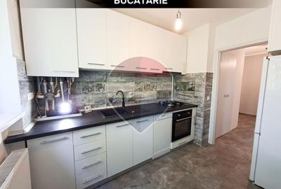 Apartament cu 3 camere decomandat, mobilat în Ultracentral