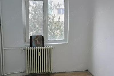 Apartament cu 2 camere semidecomandat în Inel II