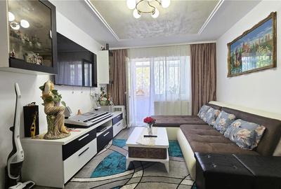 Etaj I | Apartament cu 2 camere si balcon | Botizului - 2