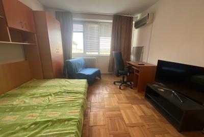 300€, garsoniera mobilata, stradal, acces metrou - 6