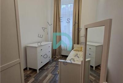 Apartament  la casa 3 camere, Bd. 15 Noiembrie - 14