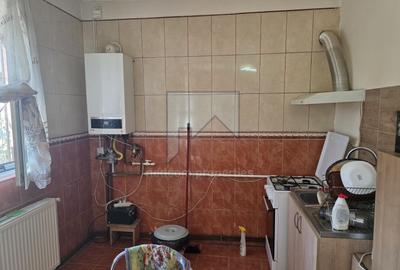 Casă de vânzare - Oraș Pantelimon - 2 camere - curte proprie - 11