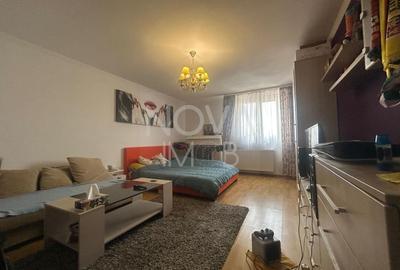 Garsoniera 45 mp cu balcon, mobilata, utilata - zona Lazaret - 2