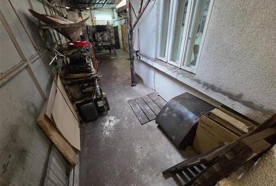 Casa cu spatiu de productie strungarie tratament termic Bd. Jiului - 30