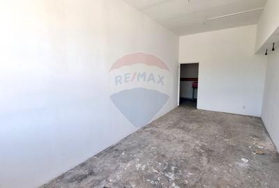Spatiu comercial 370 mp | Vasile Lucaciu Baia Mare | 3 €/mp - 5