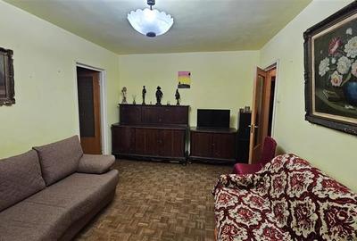 Berceni-Aparatorii Patriei,apartament 4 camere,loc parcare,COMISION 0% - 1