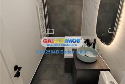 Apartament cu 3 camere semidecomandat în Titan