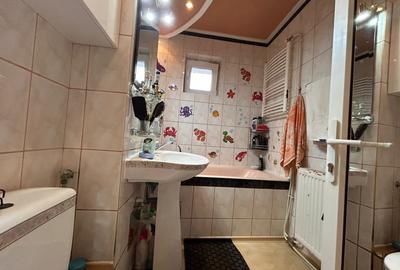 Apartament 4 camere - suprafata 81mp - Vidin. etaj 3. - 7