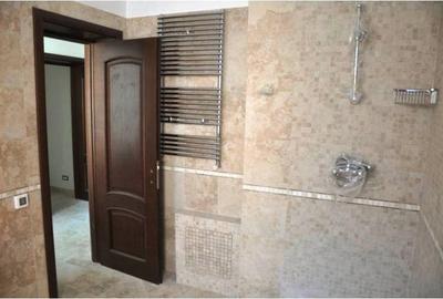 Apartament in zona Romana-Dacia cu 5 camere nemobilate - 8