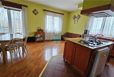 Vand casa de 380 mp, cu teren de 3500 mp in Sangeorgiu de Mures - 2