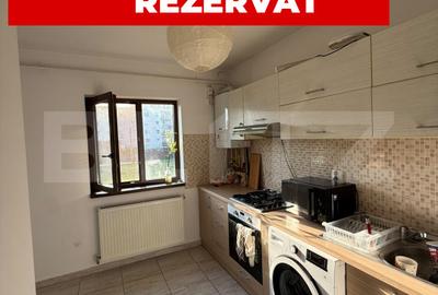 Apartament cu 2 camere decomandat în Tractorul