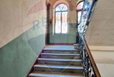 Apartament de vânzare în Palatul Berde, strada Horea - 18
