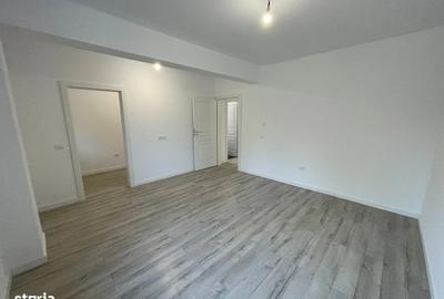 APARTAMENT CU 4 CAMERE , 2 bai , 96 mp utili , curte amenajata 55 mp, NICOLINA - 1