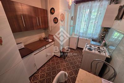 Apartament 3  camere decomandat ETAJ 1 - 5