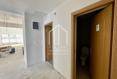 Spatiu comercial cu 8 camere, 5 bai, terasa - zona Centrala - 37