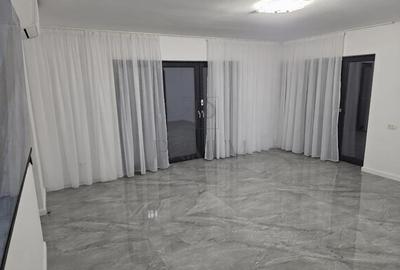 SAGULUI, CASA 4 CAMERE, IMPARTITA IN APARTAMENTE CU TEREN GENEROS - 4