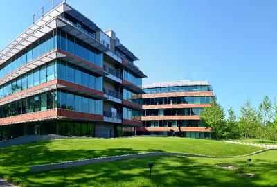 Birou, 250 mp în P-ta Presei Libere