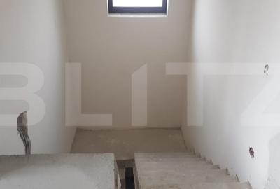 Investitie ! Casa unifamiliala, 260 mp utili, 739 mp teren, Sanicoara ! - 14