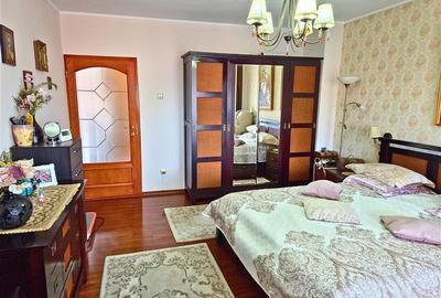 VILA CLASICA DE FAMILIE |TEREN 1137| POZITIE EXCELENTA - NORD - 8