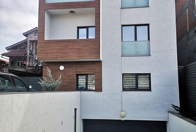 Apartament cu 2 camere decomandat în Nord