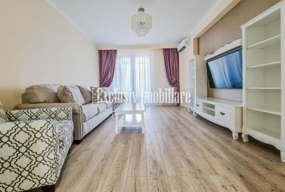 Apartament cu 3 camere decomandat, mobilat în Faleza Nord