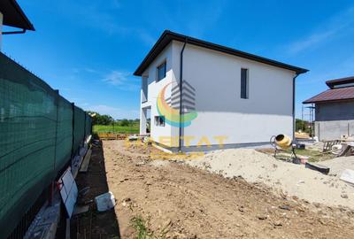 Vila p+1 +pod / 4 camere / Com. Berceni - 1