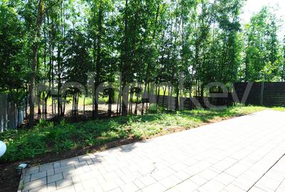 Casă individuală cu 5 camere în Corbeanca