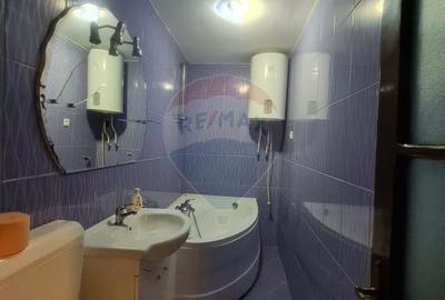 Apartament cu 3 camere de inchiriat - 8