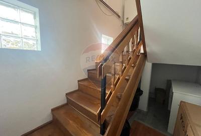 Casa cu 5 camere de vanzare in Priseaca 450 mp teren - 4
