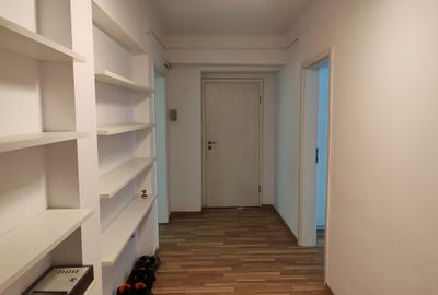 Apartament 3 camere liber la vanzare zona Colinei - 18