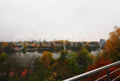 Apartament cu 5 camere decomandat, mobilat în Herăstrău