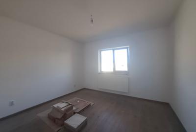 Casă individuală cu 3 camere, la cheie, într-o zonă liniștită - 8