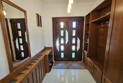 Casa cu piscina - Chiajna (6 dormitoare - 6 bai - 2 livinguri) - 31